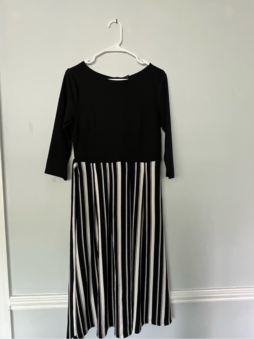 Black & White Striped Midi Dress with 3/4 Sleeves